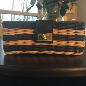 Straw/Wicker clutch